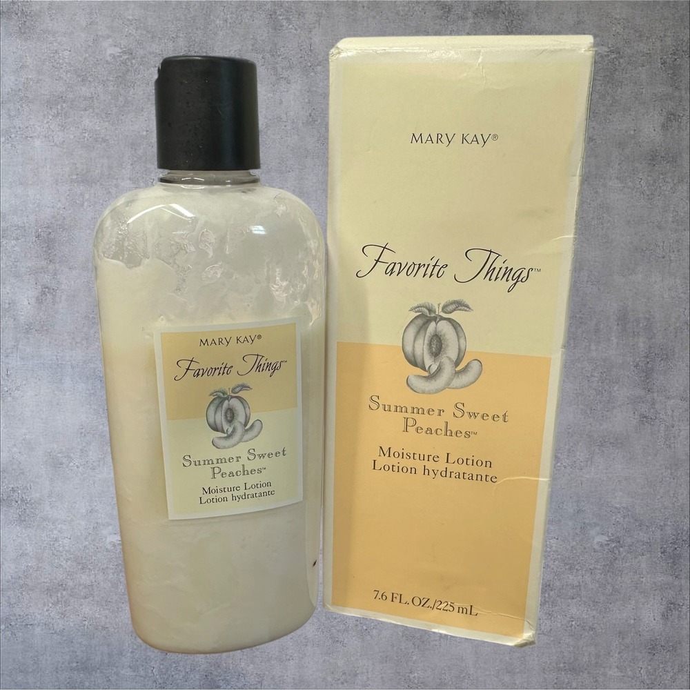 Mary Kay Favorite Things Summer Sweet Peaches Lotion 7.6oz Peach Boxed